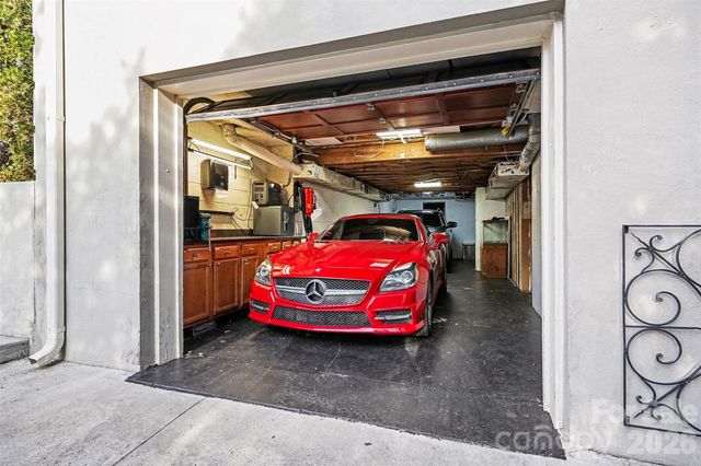 123 Old Bell Road, Charlotte, NC 28270