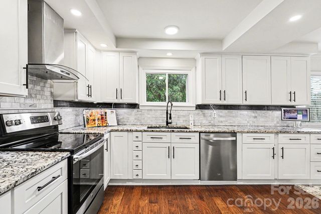 123 Old Bell Road, Charlotte, NC 28270