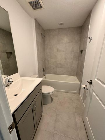 785 Worlington Lane, Fort Pierce, FL 34947