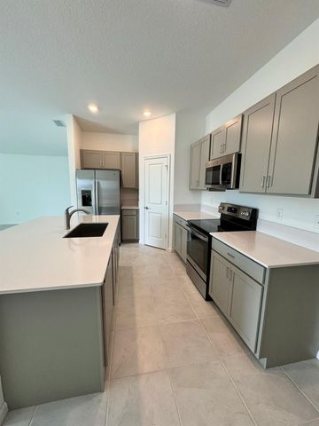 785 Worlington Lane, Fort Pierce, FL 34947