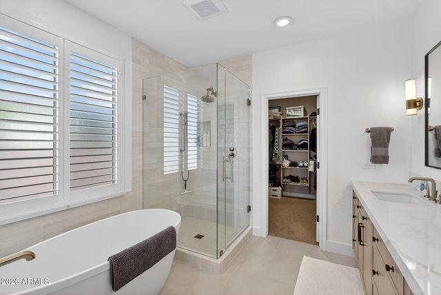 612 W SAN CARLOS Way, Chandler, AZ 85248