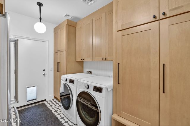 612 W SAN CARLOS Way, Chandler, AZ 85248