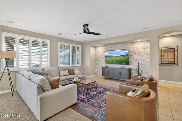 612 W SAN CARLOS Way, Chandler, AZ 85248