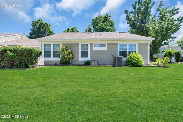 937A Liverpool Circle, Manchester, NJ 08759