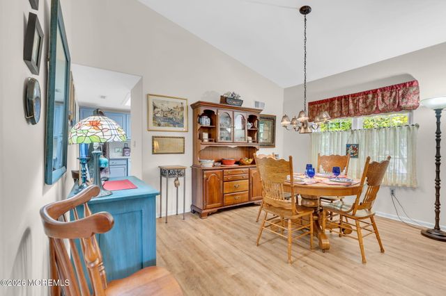 937A Liverpool Circle, Manchester, NJ 08759