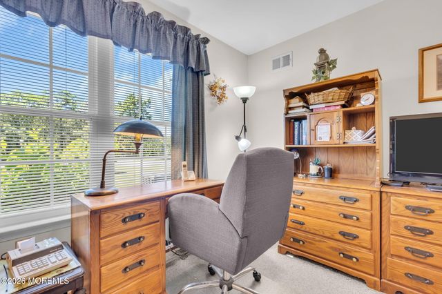 937A Liverpool Circle, Manchester, NJ 08759