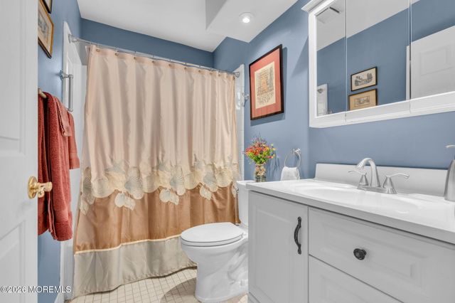 937A Liverpool Circle, Manchester, NJ 08759