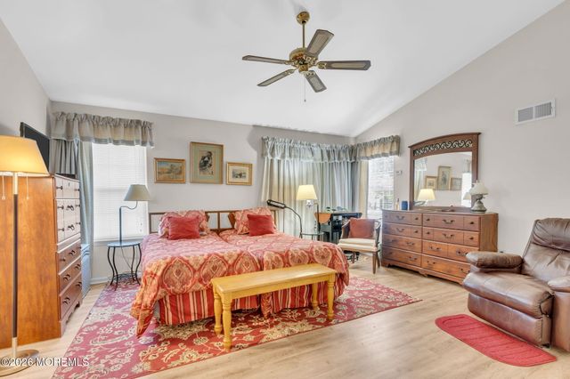 937A Liverpool Circle, Manchester, NJ 08759