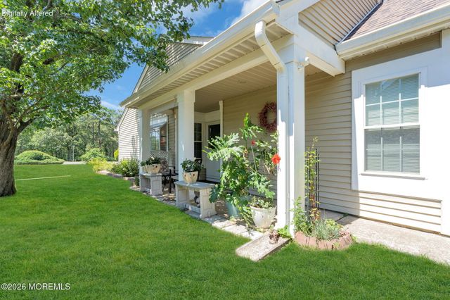 937A Liverpool Circle, Manchester, NJ 08759