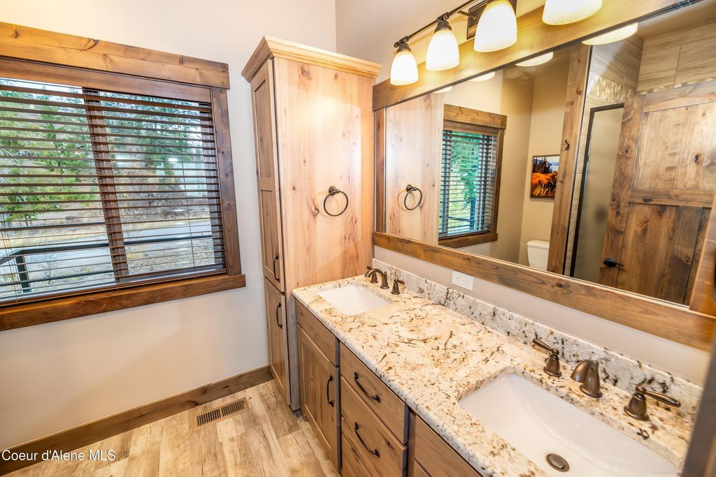 44 Palouse DR, Nordman, ID 83848 photo 15