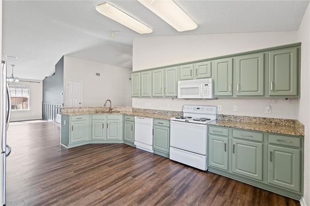 28171 Chateau Drive, Daphne, AL 36526