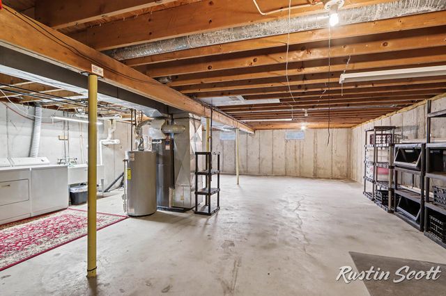 7734 S 8th Street, Kalamazoo, MI 49009