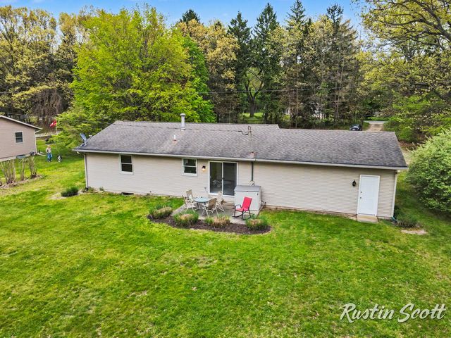 7734 S 8th Street, Kalamazoo, MI 49009