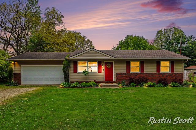 7734 S 8th Street, Kalamazoo, MI 49009