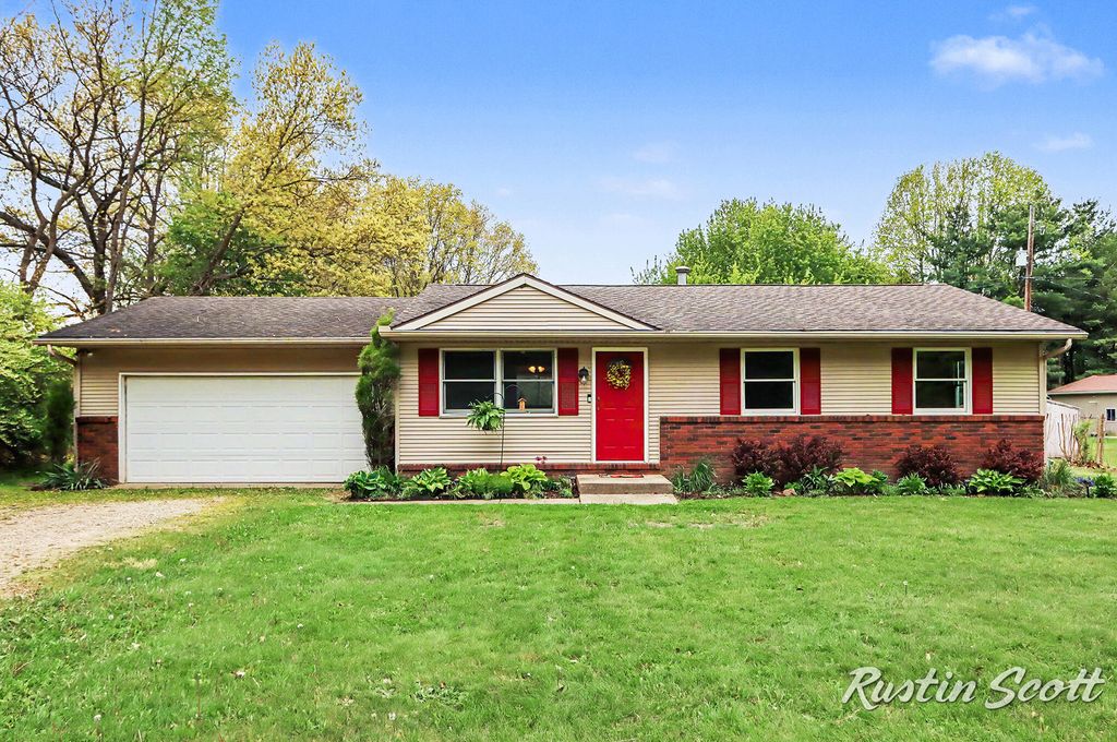 7734 S 8th Street, Kalamazoo, MI 49009