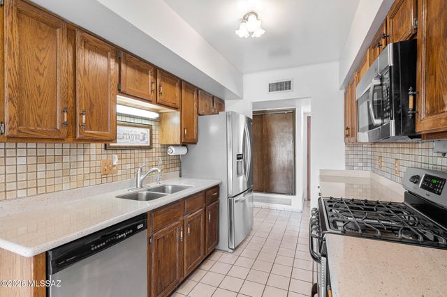 2011 E Bantam Road, Tucson, AZ 85706