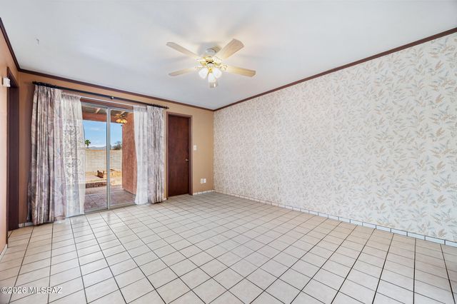 2011 E Bantam Road, Tucson, AZ 85706