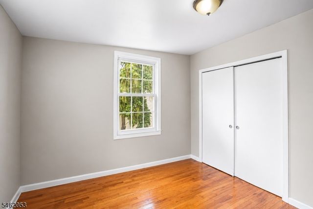 37 Emmet St, Newark City, NJ 07114