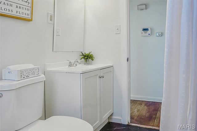 3304 S Gordon Court, Breckenridge Hills, MO 63114