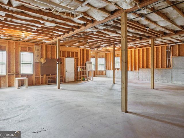 160 Greenview Drive, Newnan, GA 30265