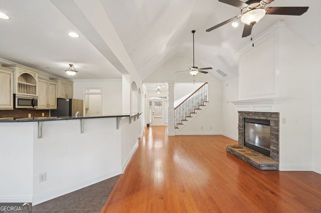 160 Greenview Drive, Newnan, GA 30265