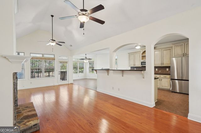 160 Greenview Drive, Newnan, GA 30265