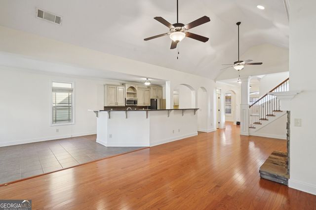 160 Greenview Drive, Newnan, GA 30265