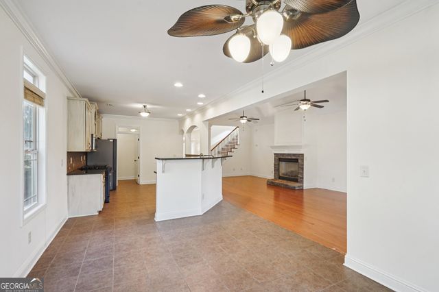 160 Greenview Drive, Newnan, GA 30265