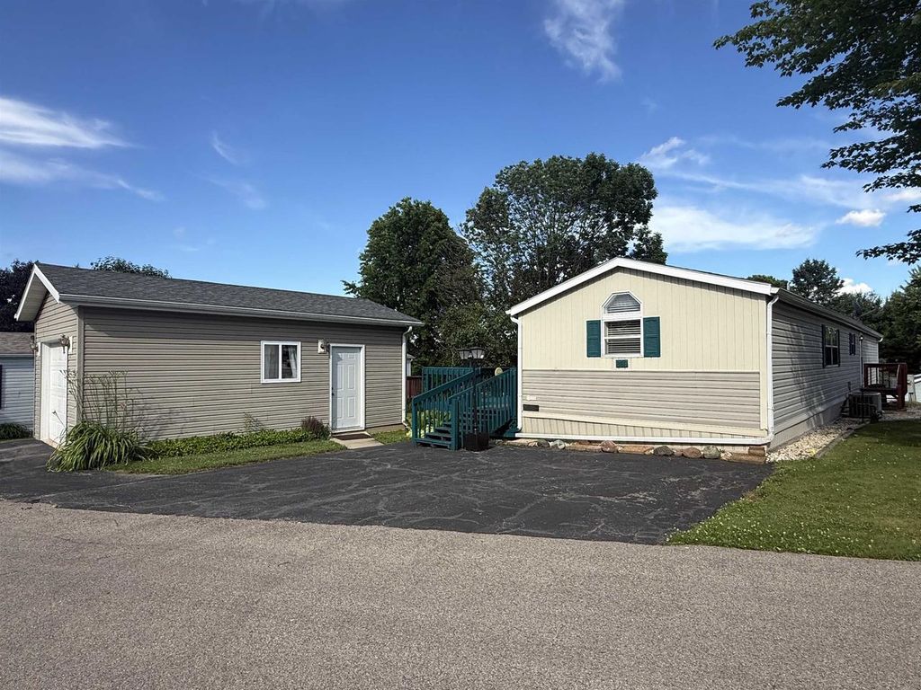 259 Mesa View Drive, Wisconsin Dells, WI 53913