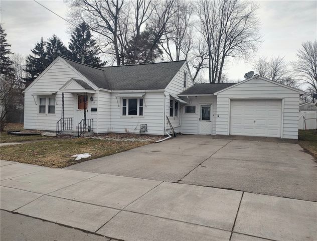 26 Porter Street, Seneca Falls, NY 13148