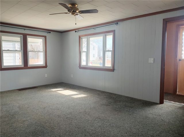 26 Porter Street, Seneca Falls, NY 13148