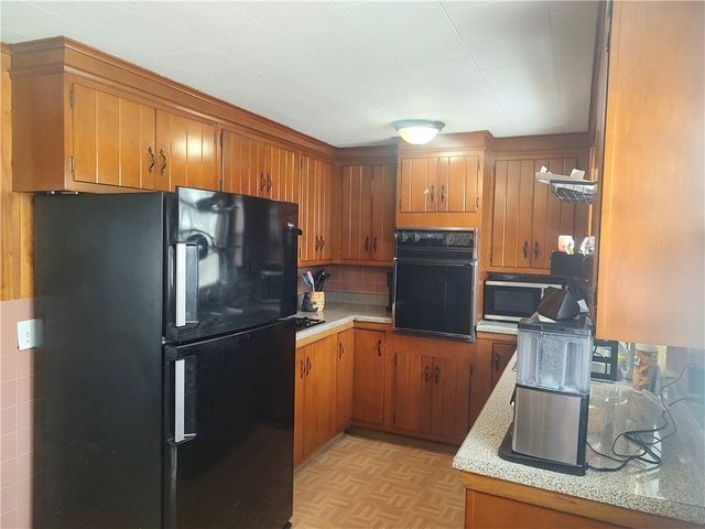 26 Porter Street, Seneca Falls, NY 13148