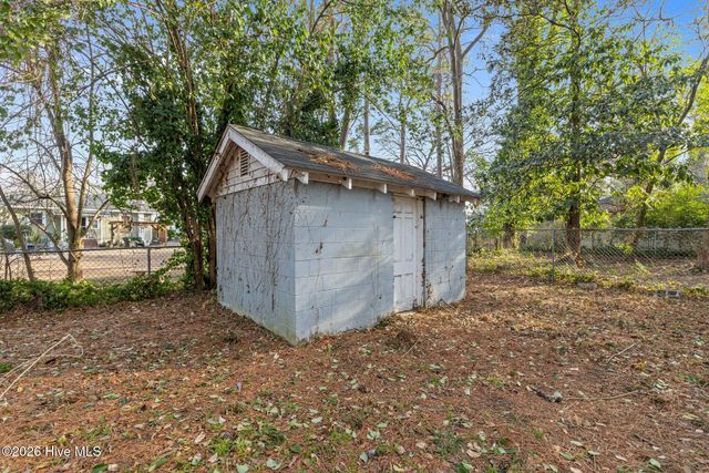 1101 Evergreen Avenue, Goldsboro, NC 27530