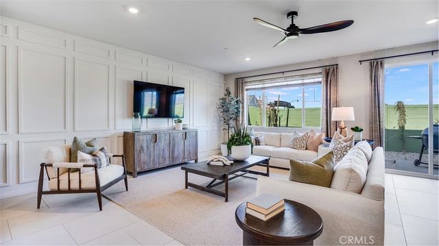 17605 Bassets Street, Hesperia, CA 92345