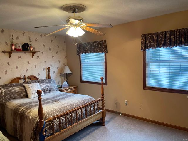 12562 Hillside Drive, Plymouth, IN 46563