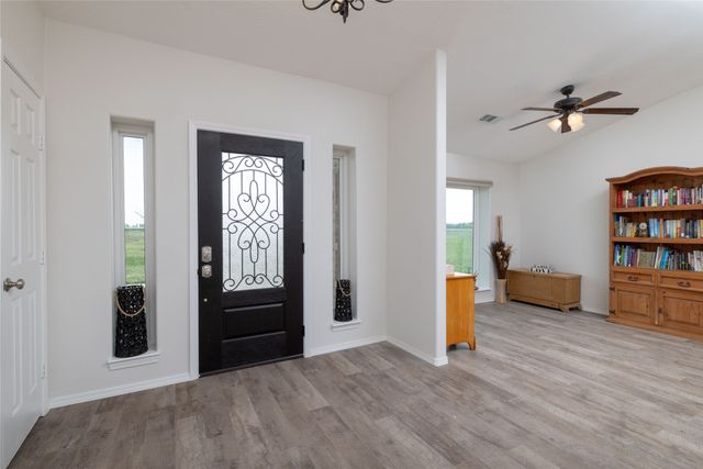 317 Illinois Street, New Fairview, TX 76078