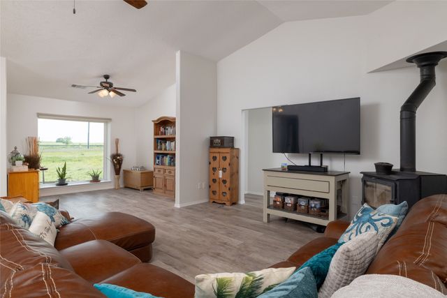 317 Illinois Street, New Fairview, TX 76078