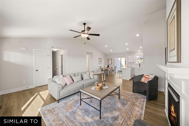 1480 Locust Street, Waukee, IA 50263