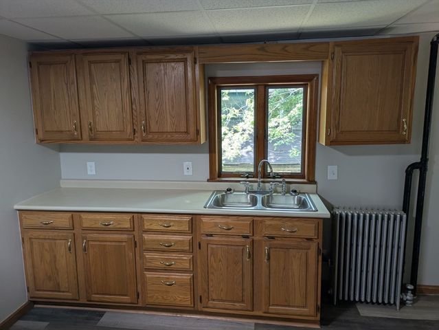 140 Pearl Street, Holyoke, MA 01040