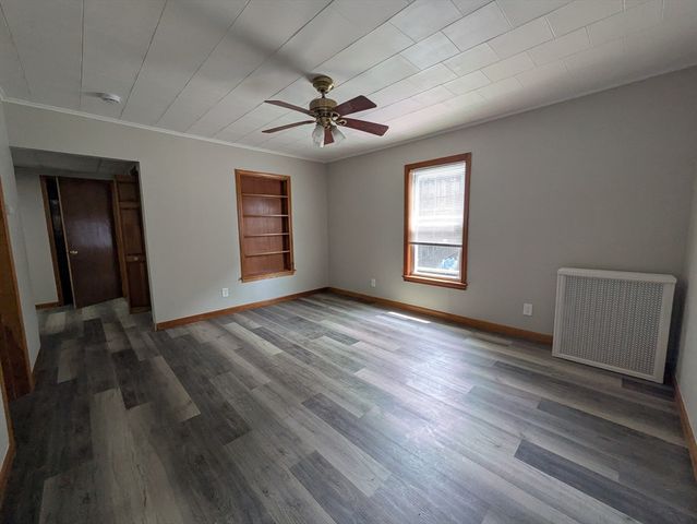 140 Pearl Street, Holyoke, MA 01040