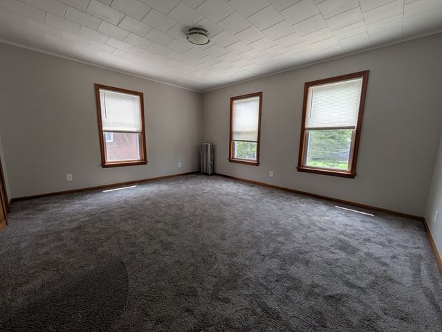 140 Pearl Street, Holyoke, MA 01040