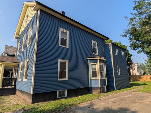 140 Pearl Street, Holyoke, MA 01040