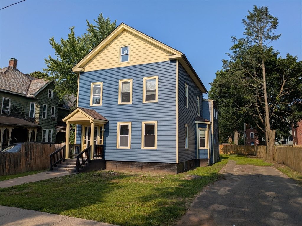 140 Pearl Street, Holyoke, MA 01040