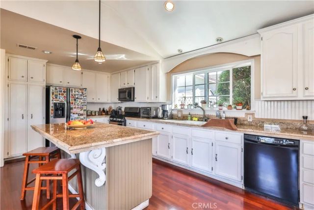 1535 Middleton Road, San Dimas, CA 91773