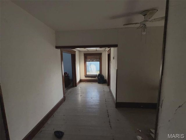 103 W Kell Street, Worden, IL 62097