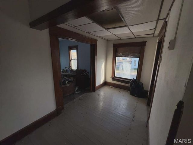 103 W Kell Street, Worden, IL 62097