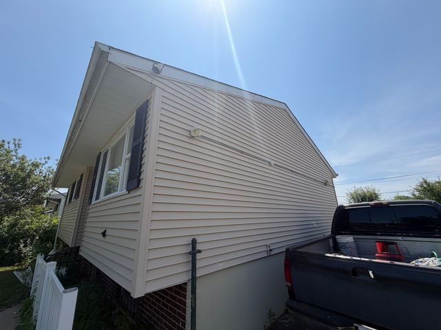 2631 Kennedy Drive, North Chicago, IL 60064