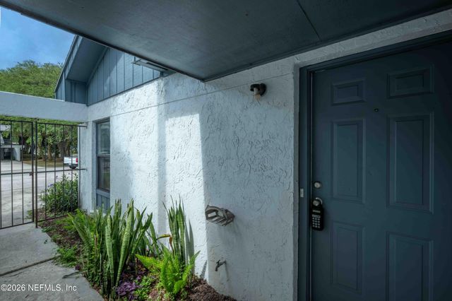 1273 MAYPORT LANDING Circle, Jacksonville, FL 32233