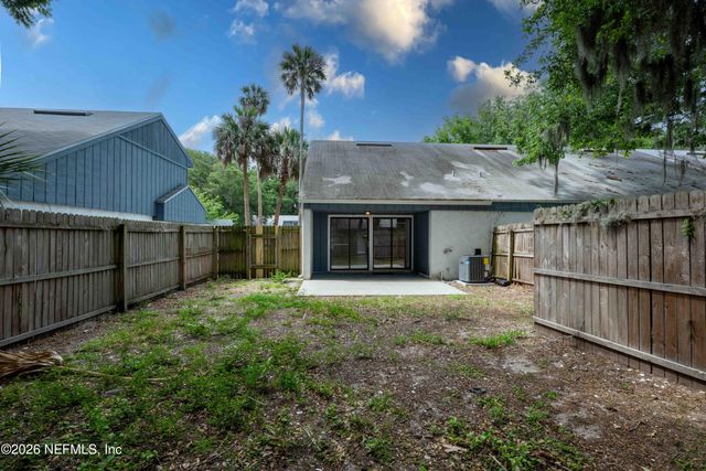 1273 MAYPORT LANDING Circle, Jacksonville, FL 32233
