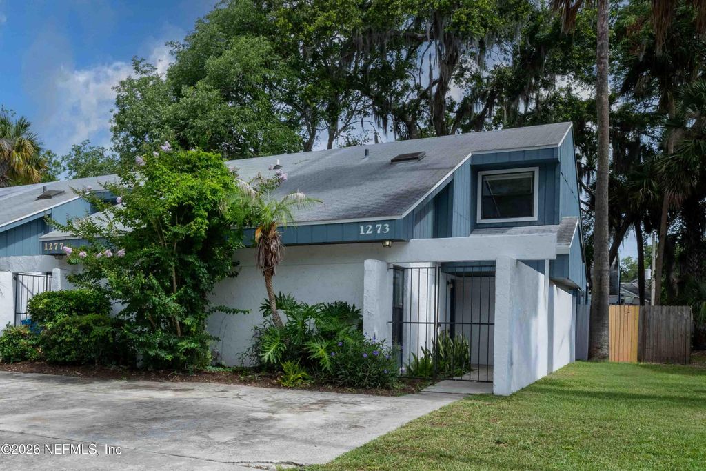 1273 MAYPORT LANDING Circle, Jacksonville, FL 32233